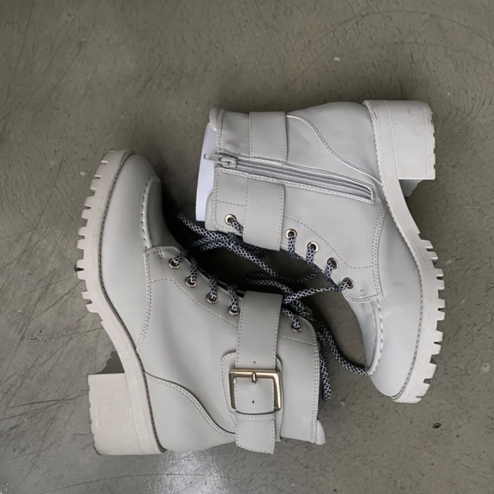 Combat Boots - Picture 5 of 5